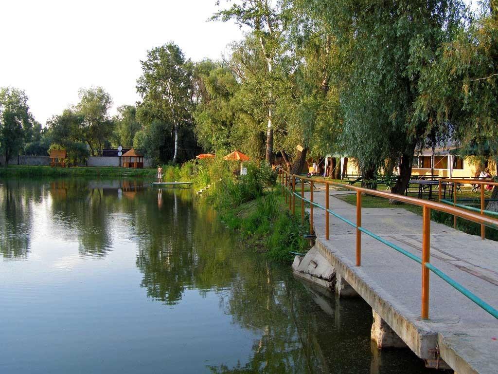 Holiday Park Dunay Kyslytsya Extérieur photo