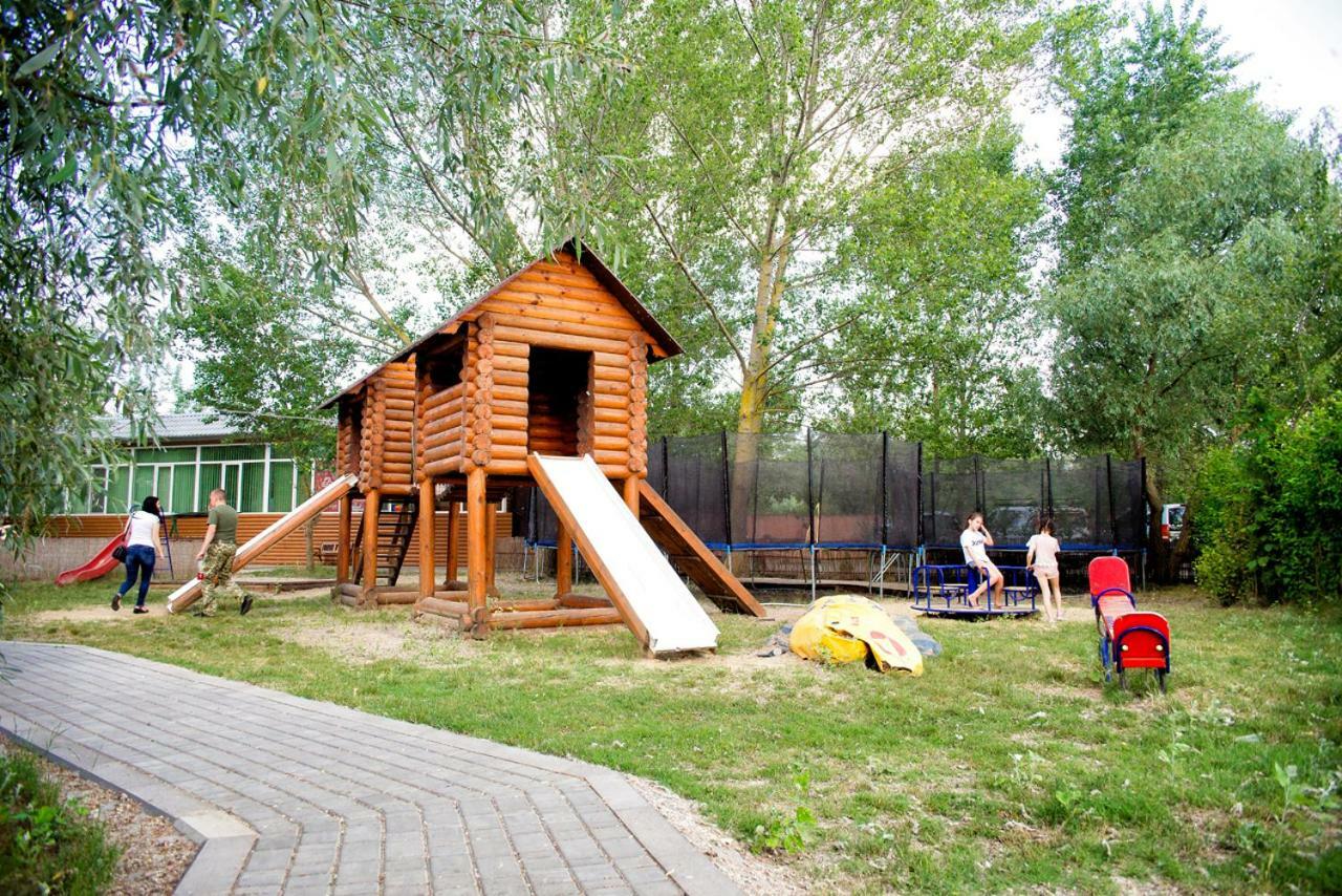 Holiday Park Dunay Kyslytsya Extérieur photo