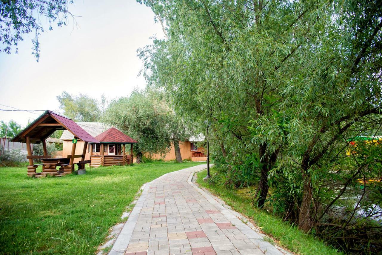 Holiday Park Dunay Kyslytsya Extérieur photo